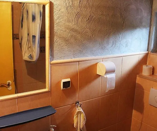 Gosciniec Saba * 지엘레니에츠